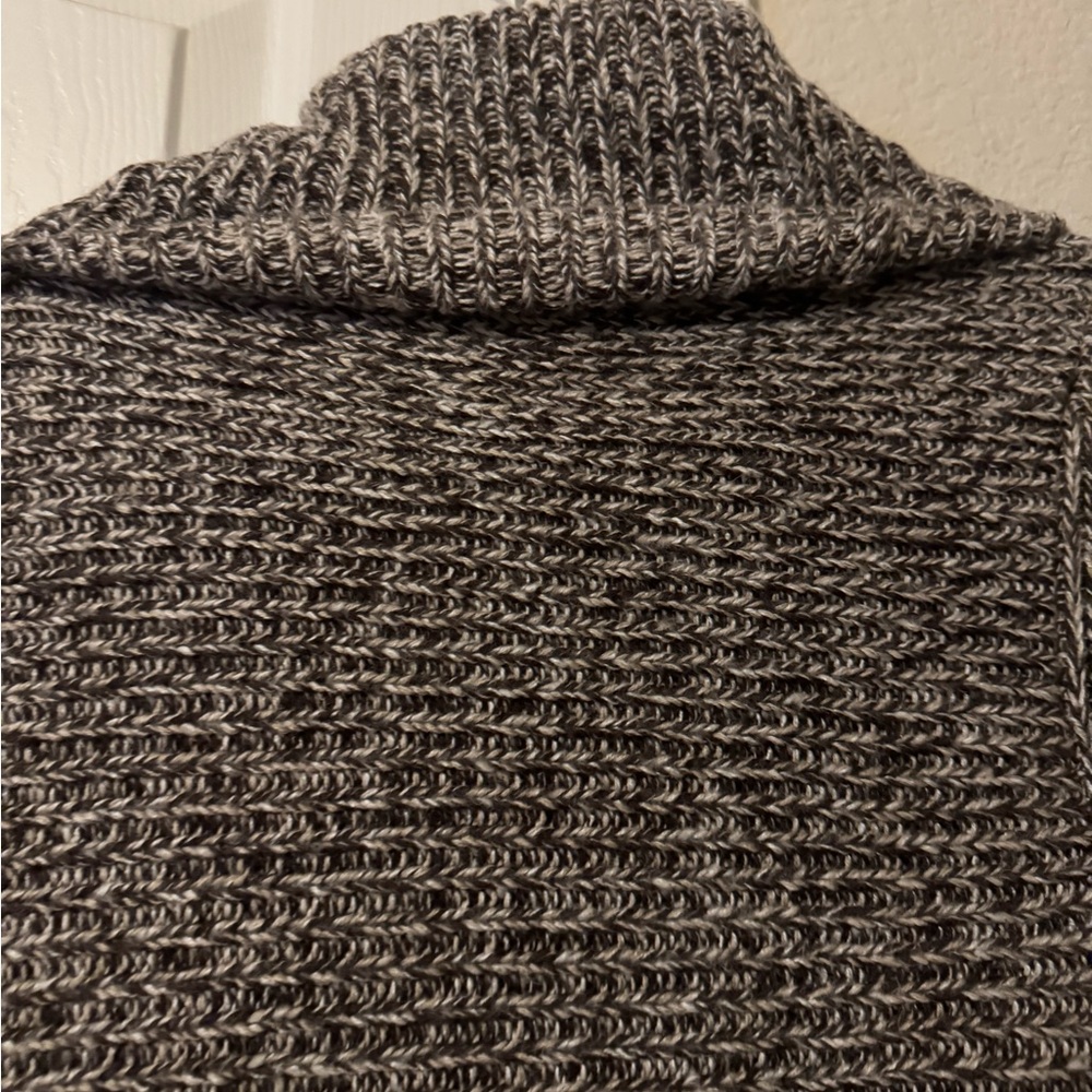 Cache Cardigan - Picture 9 of 10